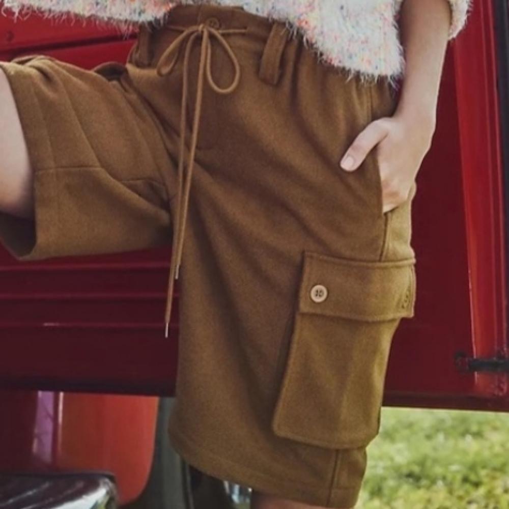Free Peopke Brown Wool Cargo Shorts - Picture 3 of 3